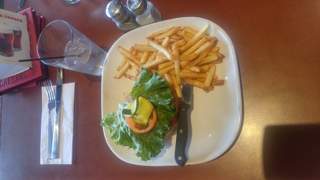 Boston Pizza | 1475 Henderson Hwy, Winnipeg, MB R2N 1N3, Canada | Phone: (204) 925-4114