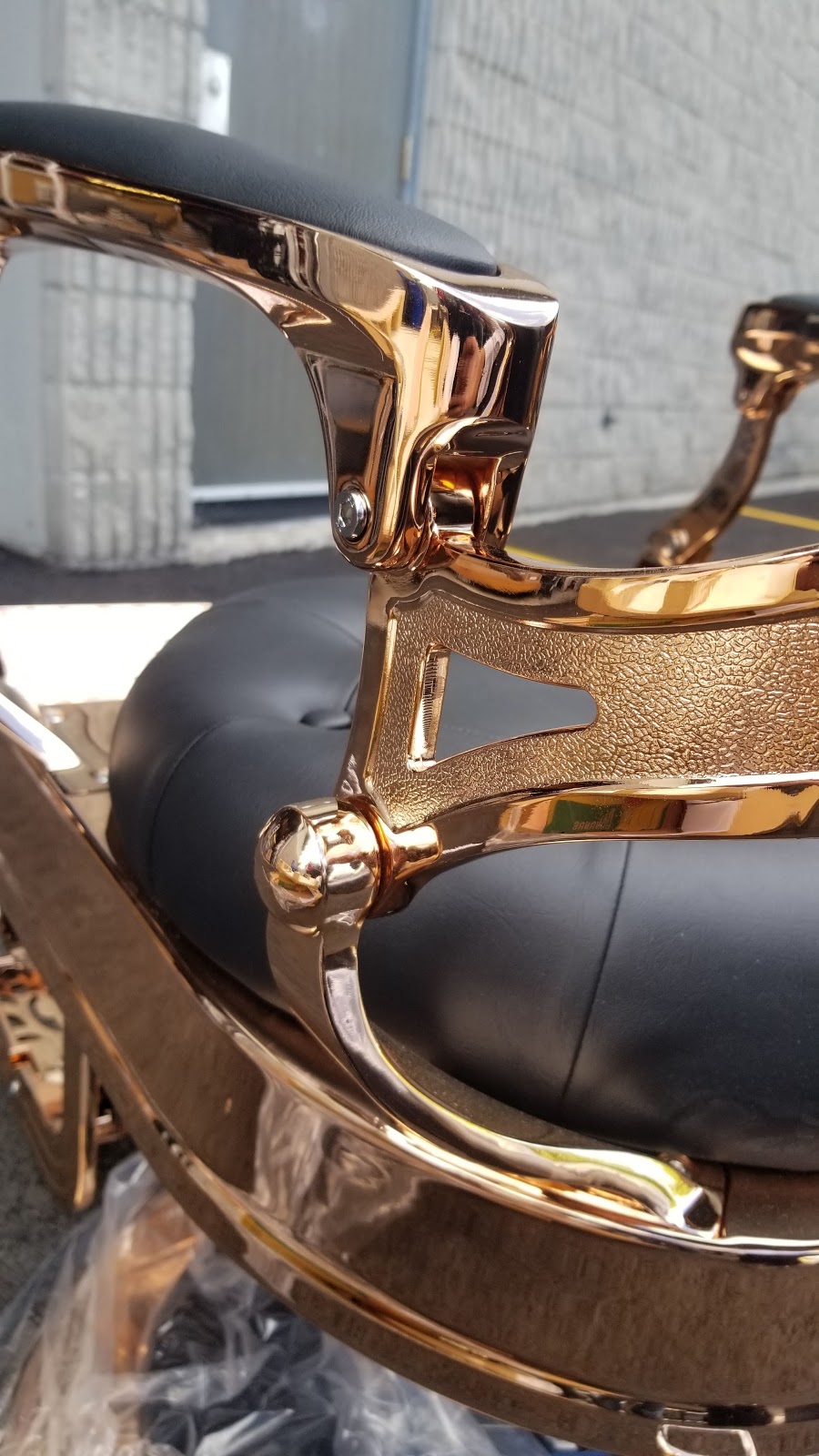 Dehaut - Équipements et Mobilier de Salon de Coiffur | 60 Rue Daguerre, Candiac, QC J5R 6K3, Canada | Phone: (877) 792-6203