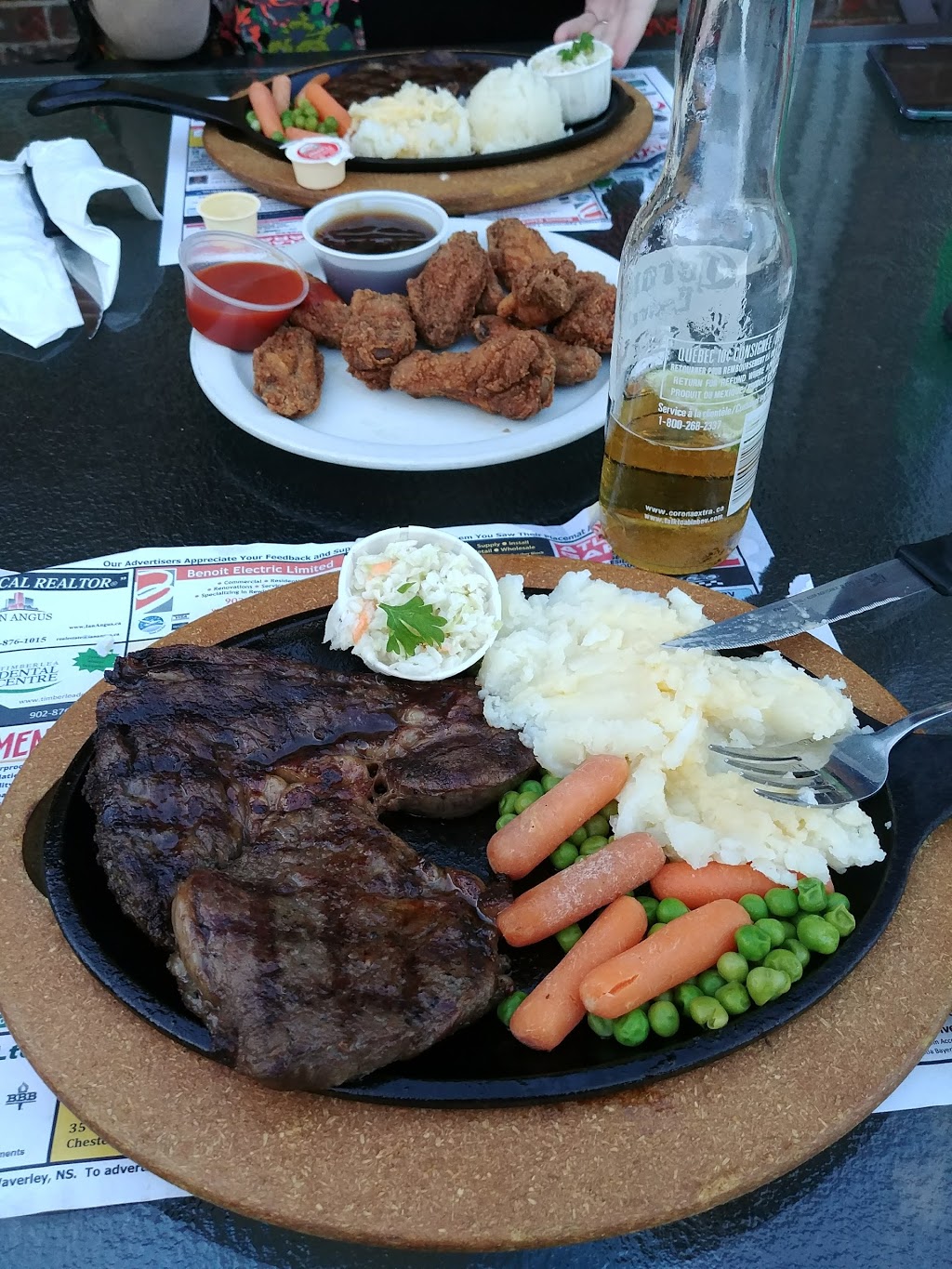 TBR Restaurant and Lounge | 1820 St Margarets Bay Rd, Timberlea, NS B3T 1B8, Canada | Phone: (902) 876-1145