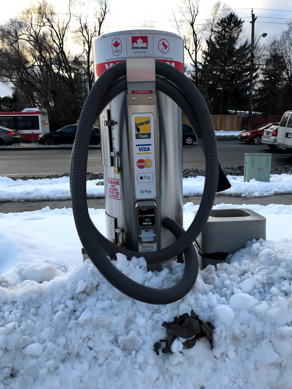 Petro-Canada & Car Wash | 20 Ellesmere Rd, Scarborough, ON M1R 4C1, Canada | Phone: (416) 445-3421