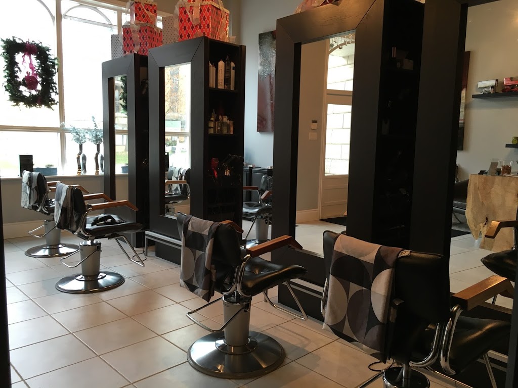 Bucci Salon | 2467 Lakeshore Road West, Oakville, ON L6L 1H9, Canada | Phone: (905) 845-8284