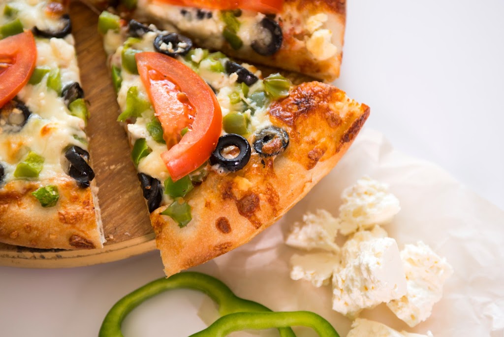 Pizza 38 & Chesters Fried Chicken | 5403 38 Ave NW, Edmonton, AB T6L 6W7, Canada | Phone: (780) 485-0038