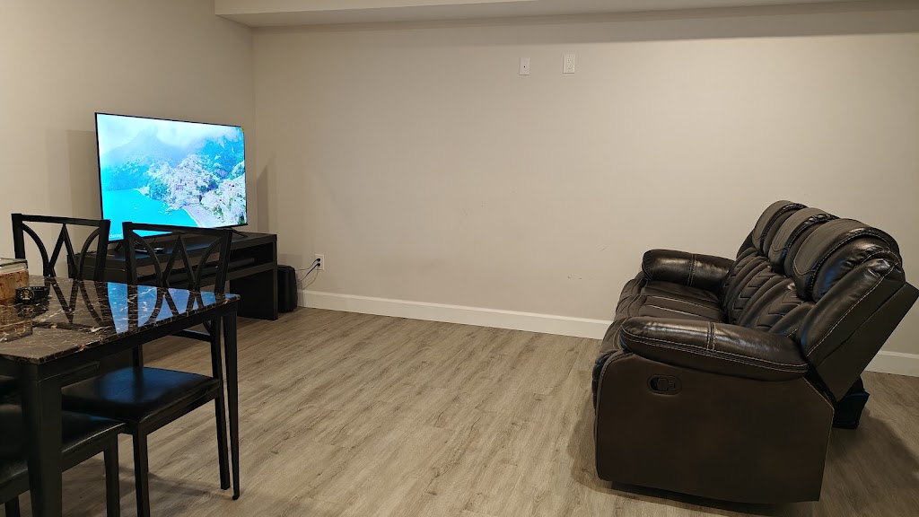 LMR Furniture | 1730 Dundas St, London, ON N5W 3E2, Canada | Phone: (416) 917-0495