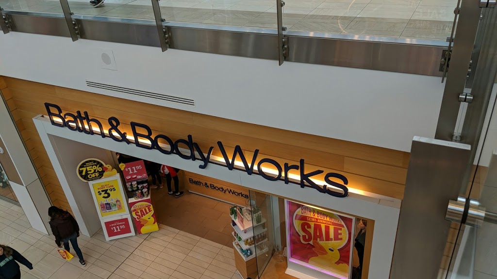 Bath & Body Works 240 Leighland Ave, Oakville, ON L6H 3H6, Canada