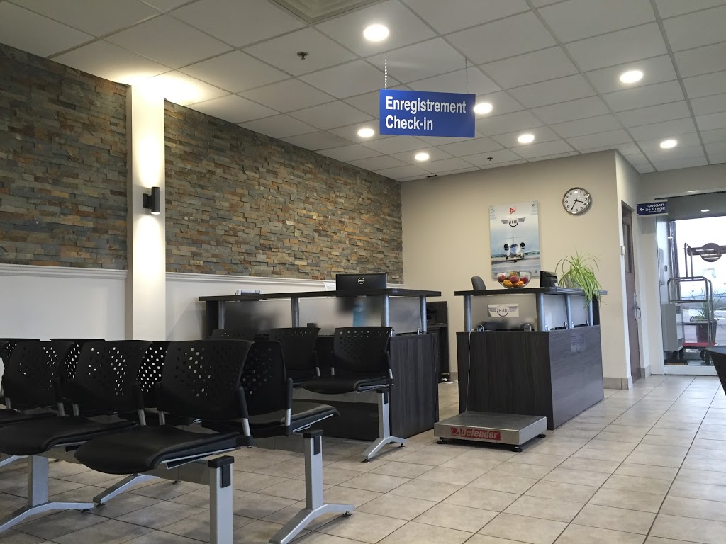AvFuel H-18 | 6575 Ch de la Savane, Saint-Hubert, QC J3Y 8Y9, Canada | Phone: (450) 468-4400