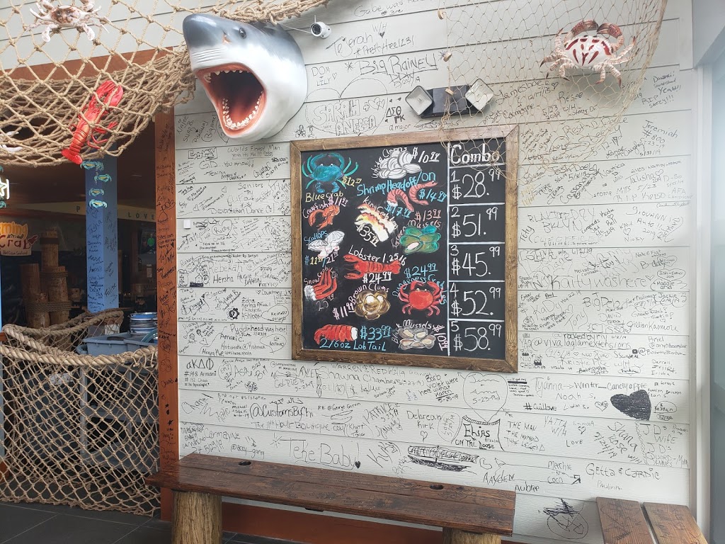 storming crab | 4125 Maple Rd, Buffalo, NY 14226, USA | Phone: (716) 783-8158