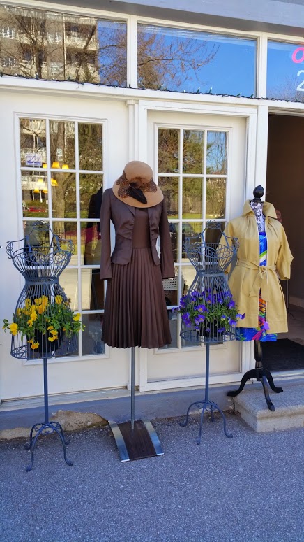 My Dream Closet | 26A Ripley Ave, Toronto, ON M6S 3N9, Canada