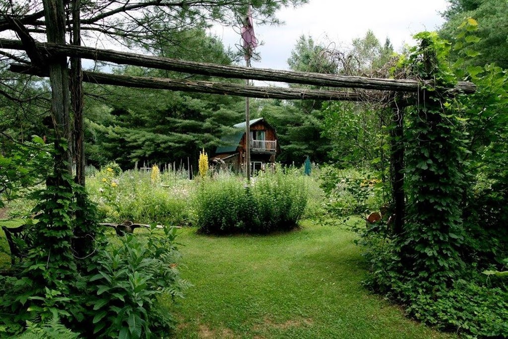 Jardins de LAchillée Millefeuille | 4352 Route des Tulipes, La Conception, QC J0T 1M0, Canada | Phone: (819) 686-9187