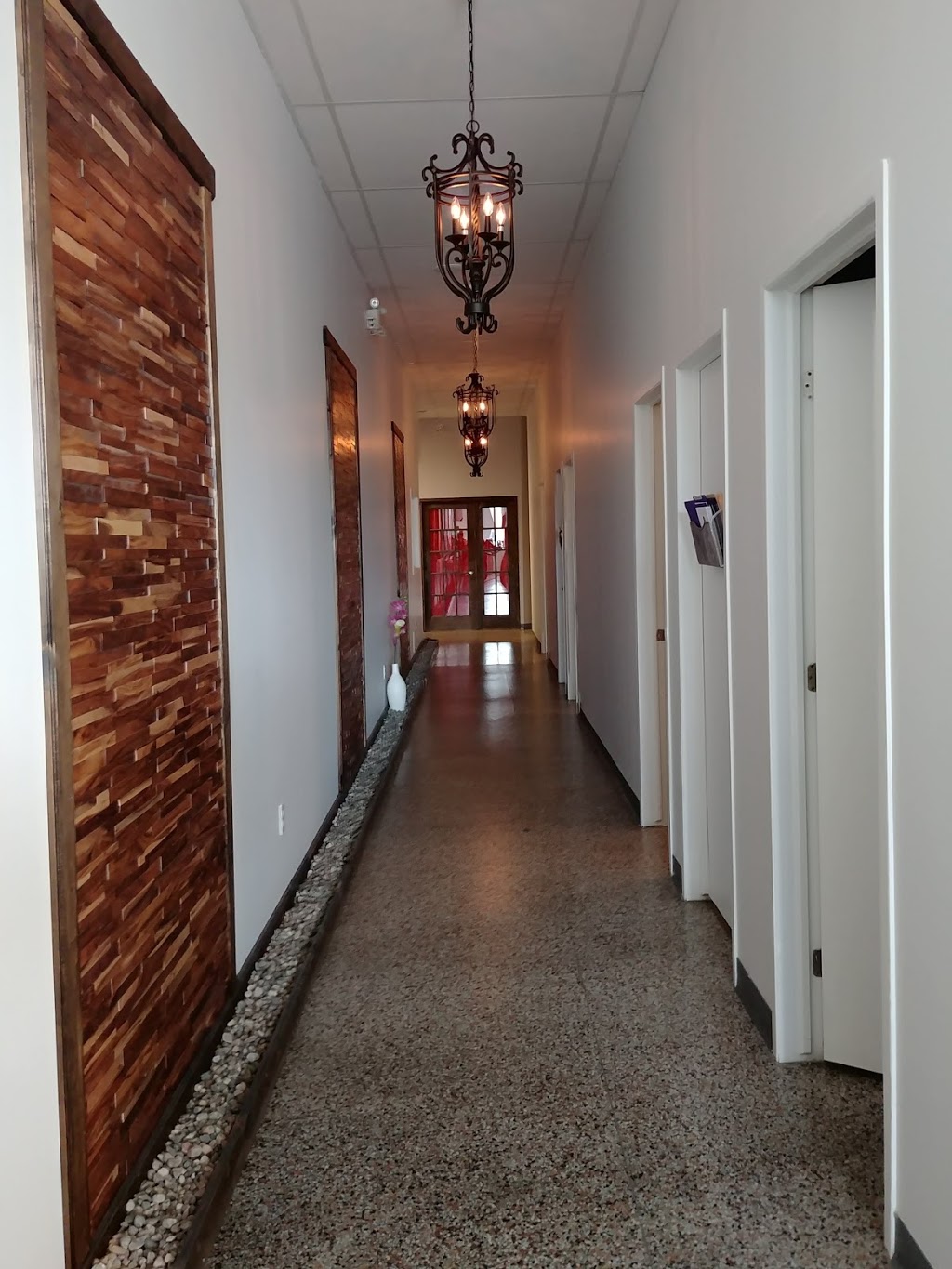 Signature Mélisa Parenteau Spa Urbain | 746-2 Avenue de Buckingham, Gatineau, QC J8L 2H8, Canada | Phone: (819) 281-1119
