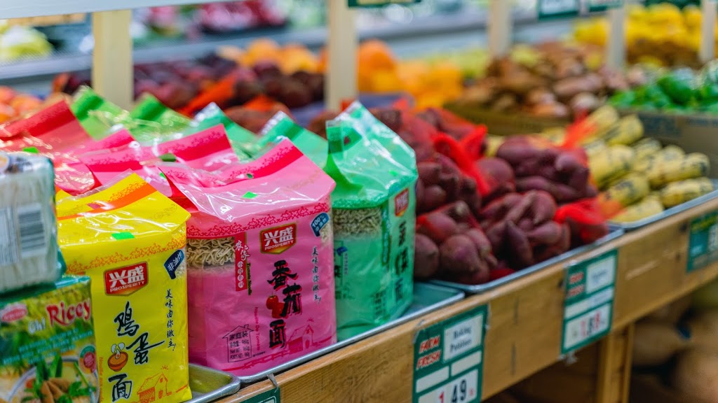 Bills Farm | 45 Overlea Blvd, Toronto, ON M4H 1C3, Canada | Phone: (416) 421-4546