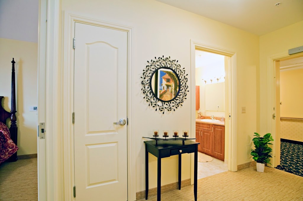 Bayfield House Retirement Lodge Inc | 5 Beck Blvd, Penetanguishene, ON L9M 1C1, Canada | Phone: (705) 549-9259