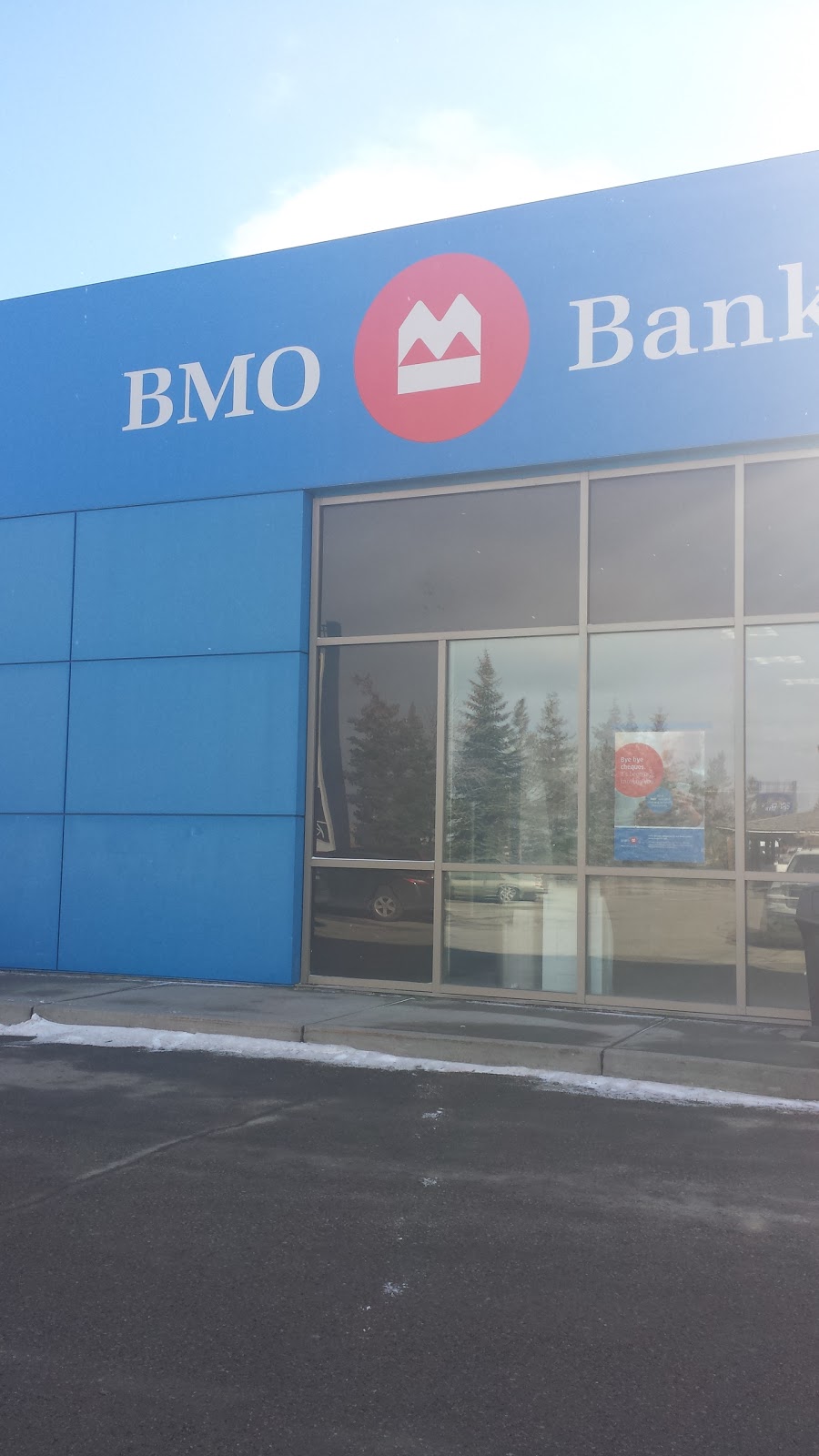 BMO Bank of Montreal | 2555 32 St NE, Calgary, AB T1Y 7J6, Canada | Phone: (403) 234-1715
