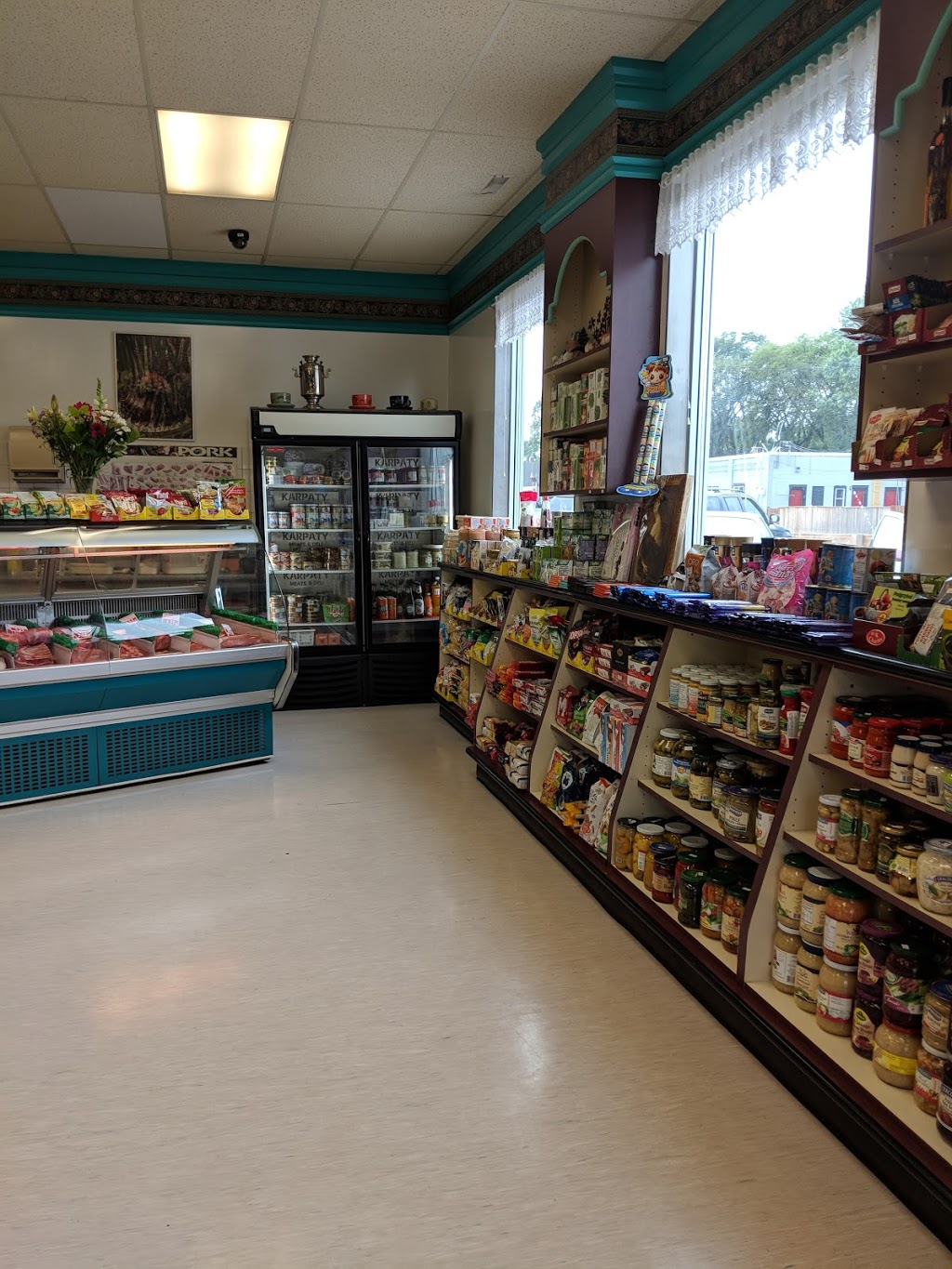 Karpaty Meats & Deli | 536 Bannerman Ave, Winnipeg, MB R2W 0V6, Canada | Phone: (204) 586-1395
