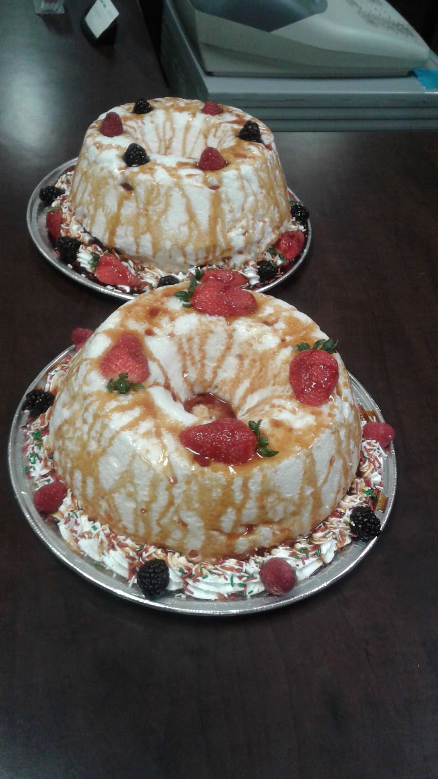 Euro Pastry & Bakery | 115 Christopher Dr, Cambridge, ON N1R 4S1, Canada | Phone: (519) 623-3280
