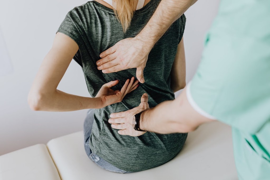 Clinique Chiropratique Dr David Cox - Chiropraticien Jonquière | 3670 Bd du Royaume, Jonquière, QC G7X 1Y8, Canada | Phone: (418) 695-3307