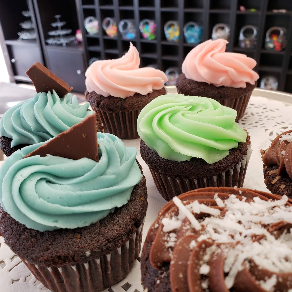Cupcakes | 1050 King St W, Hamilton, ON L8S 1L3, Canada | Phone: (905) 308-8484