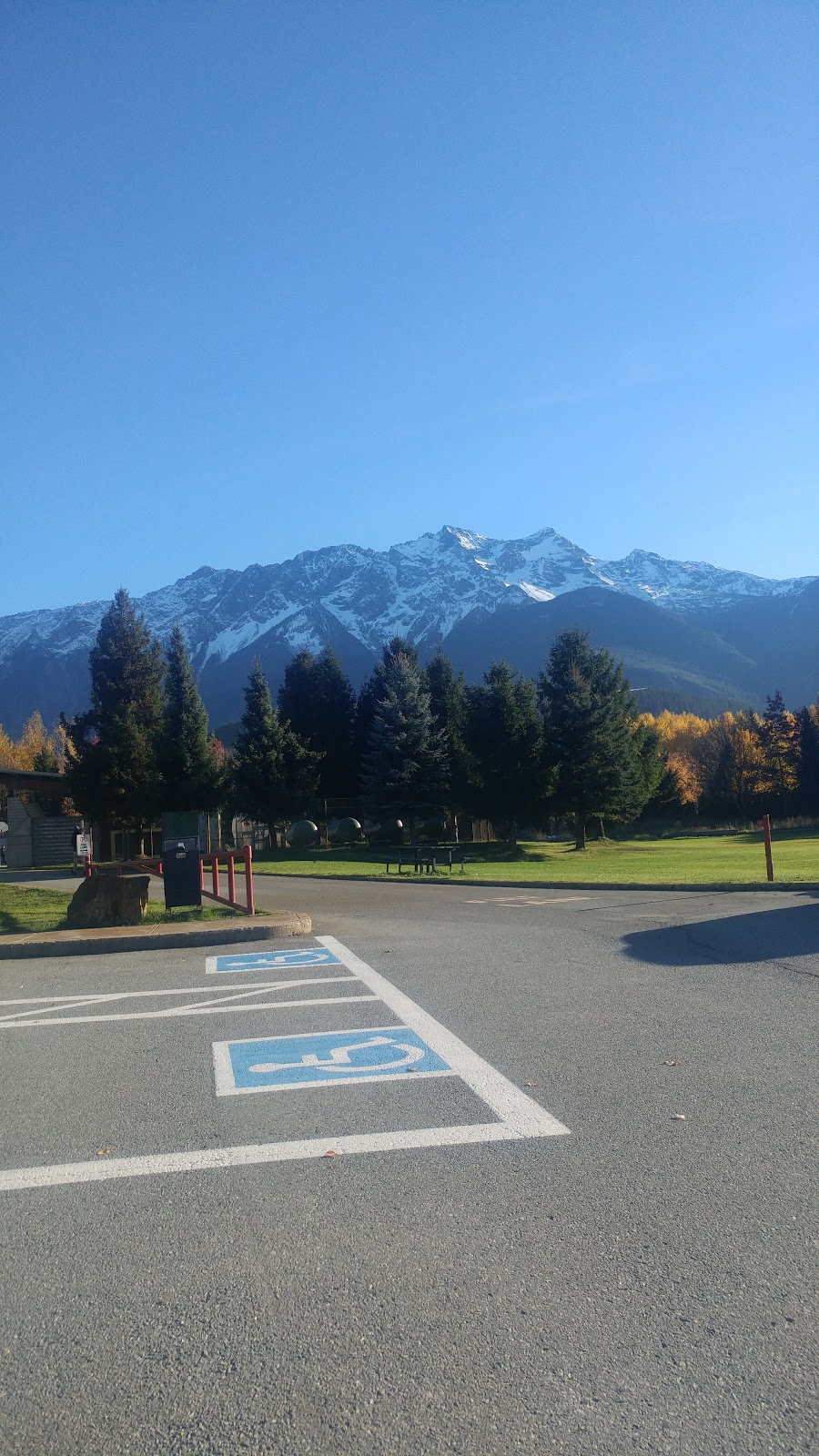 Pemberton Secondary School | 1400 Oak St, Pemberton, BC V0N 2L1, Canada | Phone: (604) 894-6318