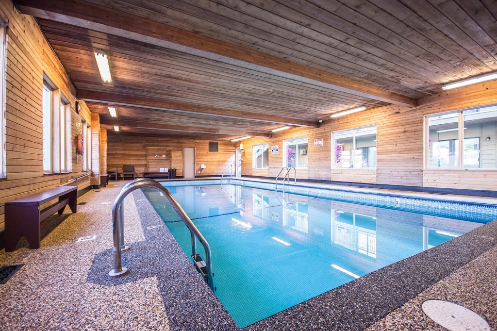 Econo Lodge | 4100 32 St, Vernon, BC V1T 5P1, Canada | Phone: (250) 549-1211