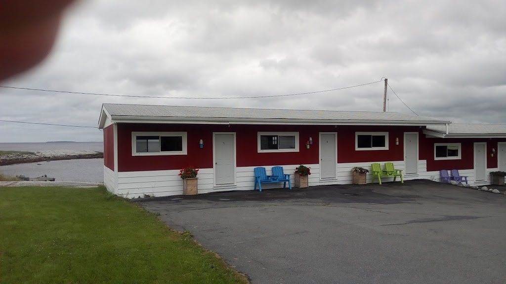 Clifty Cove Motel | 8444 Peggys Cove Rd, Indian Harbour, NS B3Z 3R1, Canada | Phone: (902) 823-3178