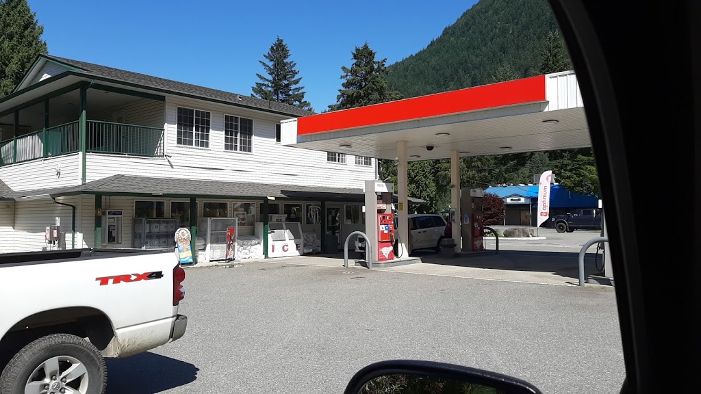 Esso | 19959 Silverview Rd, Hope, BC V0X 1L0, Canada | Phone: (604) 869-9999