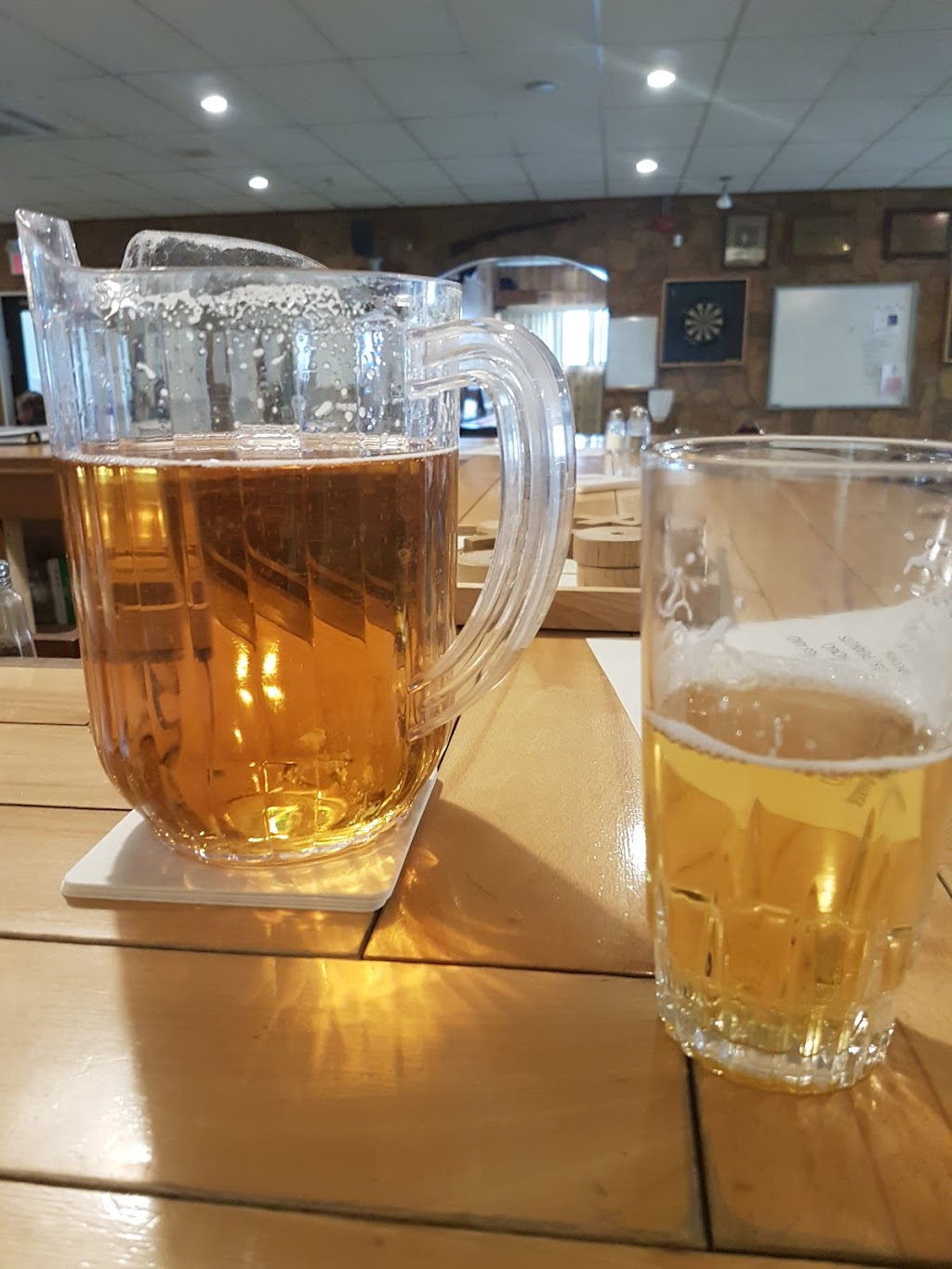 Royal Canadian Legion Branch 270 Coldwater | 2 Michael Anne Dr, Coldwater, ON L0K 1E0, Canada | Phone: (705) 686-3388