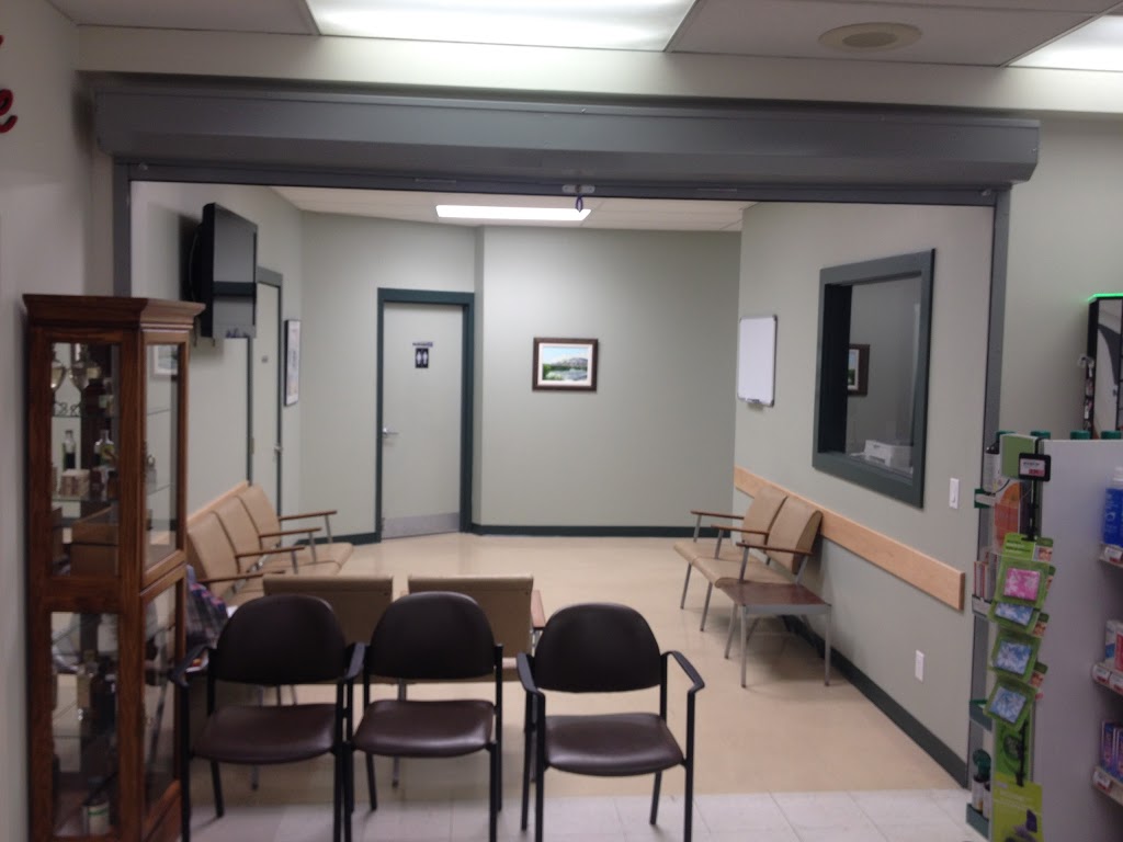 Lynnwood Drugs | 6618 20A St SE, Calgary, AB T2C 0R3, Canada | Phone: (403) 279-3731