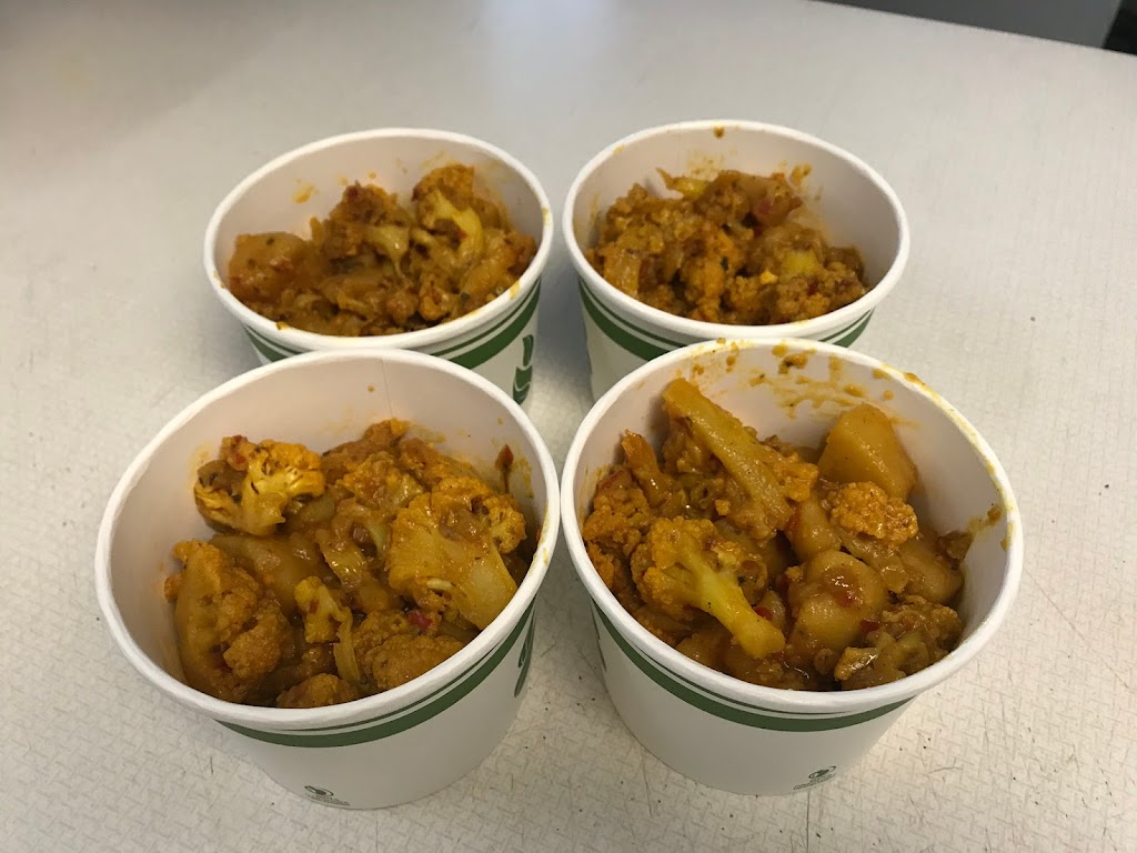 Gillz tiffin service | 2125 Bakerview St, Abbotsford, BC V2T 3B2, Canada | Phone: (604) 217-4122