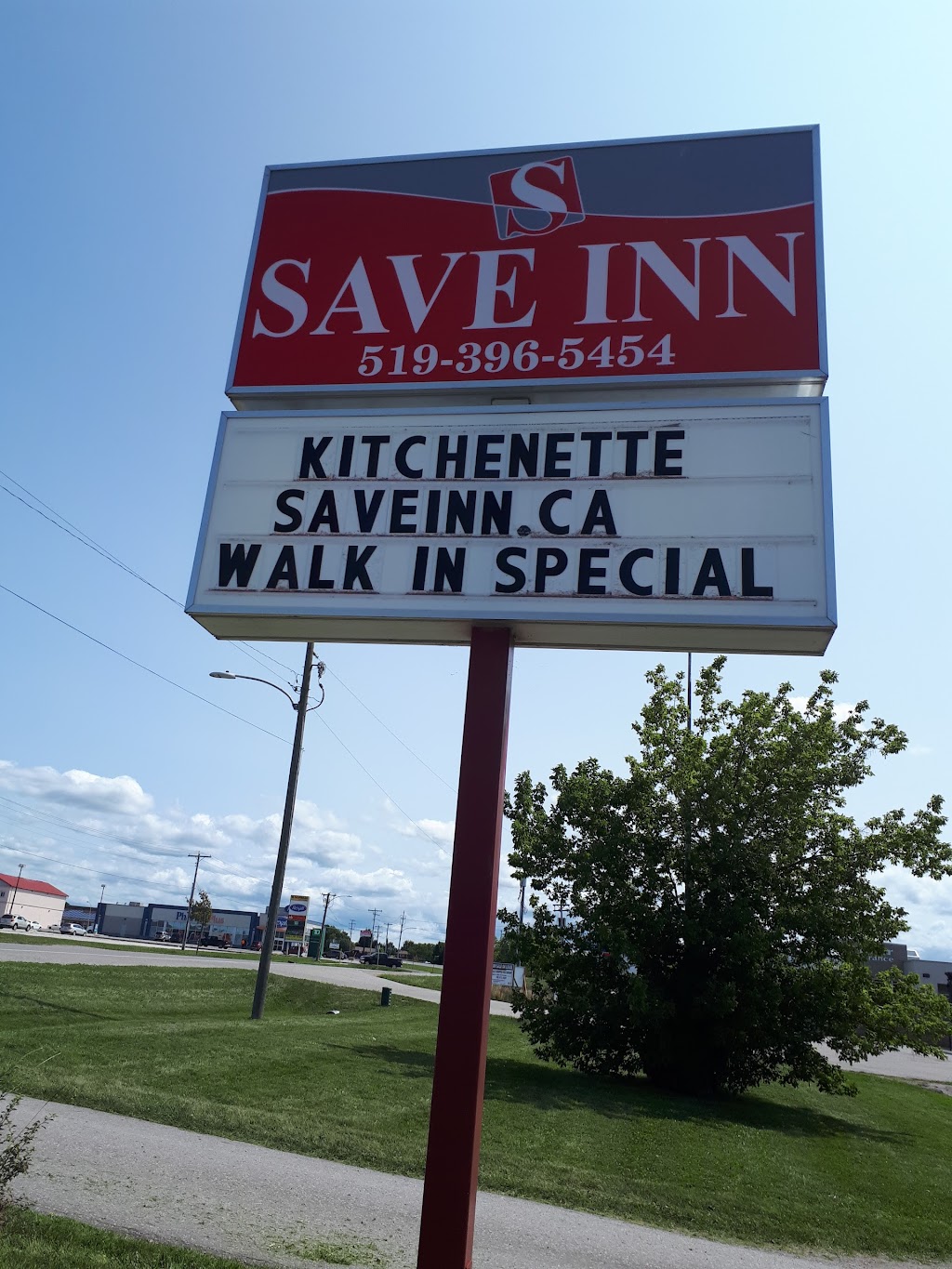 Save Inn | 1111 Sutton St, Kincardine, ON N2Z 2C5, Canada | Phone: (519) 396-5454