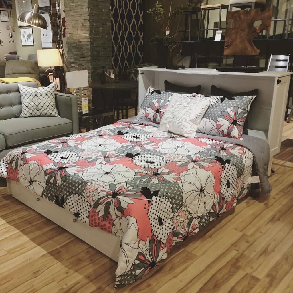 Gananoque Home Furniture | 875 Stone St N, Gananoque, ON K7G 3E4, Canada | Phone: (613) 382-3386