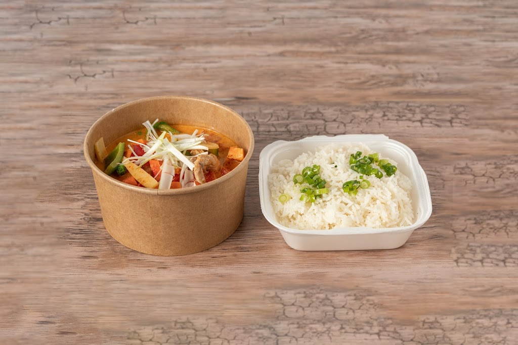 The Art of Pho | 240 Leighland Ave, Oakville, ON L6H 3H6, Canada | Phone: (905) 337-0008