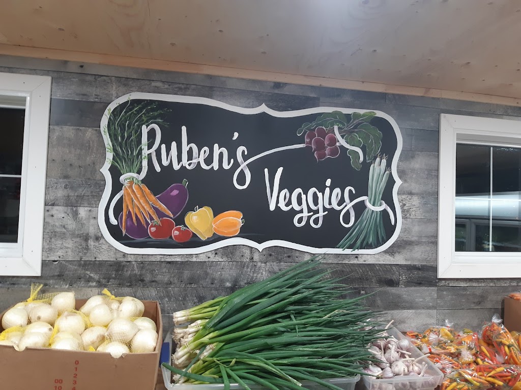 Rubens Veggies | 2667 Scenic Dr N, Lethbridge, AB T1H 6R3, Canada | Phone: (403) 977-7574