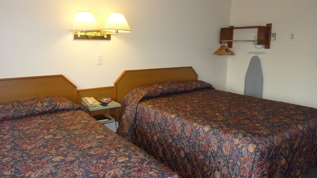 Ranchland Inn | 2357 Trans-Canada Hwy E, Kamloops, BC V2C 4A8, Canada | Phone: (250) 828-8787