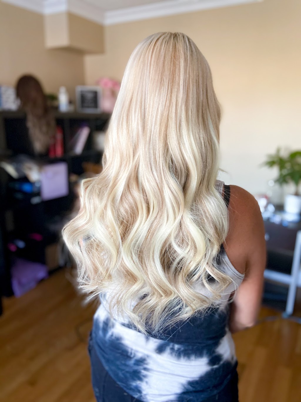 Beauty Extension Haus | 132 Ruffet Dr, Barrie, ON L4N 0N6, Canada | Phone: (647) 989-4754