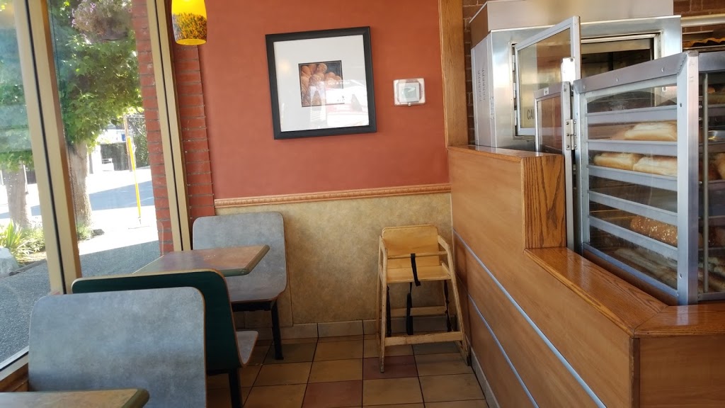 Subway | 890A Esquimalt Rd, Victoria, BC V9A 3M4, Canada | Phone: (250) 360-1169