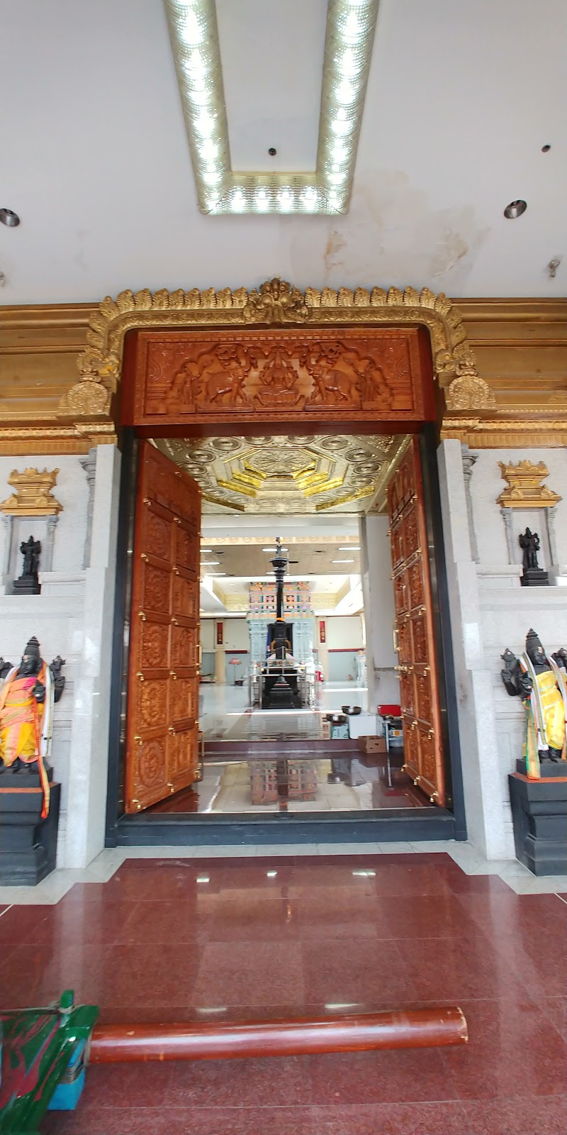 Hindu Temple Richmond Hill | 10865 Bayview Ave, Richmond Hill, ON L4S 1M1, Canada | Phone: (905) 883-9109