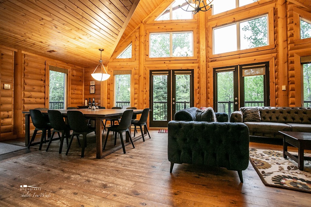 La Casa Kanata | 143 Pavillon-Kanata, Amherst, QC J0T 2L0, Canada | Phone: (438) 990-1077