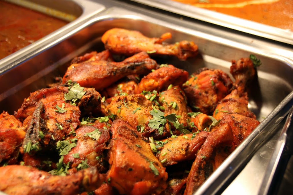 Tandoor House | 675 Weatherdon Ave, Winnipeg, MB R3M 2L4, Canada | Phone: (204) 615-0156
