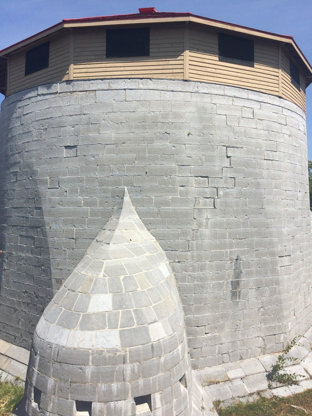 Murney Tower National Historic Site | 2 King St W, Kingston, ON K7L 3J6, Canada | Phone: (613) 507-5181