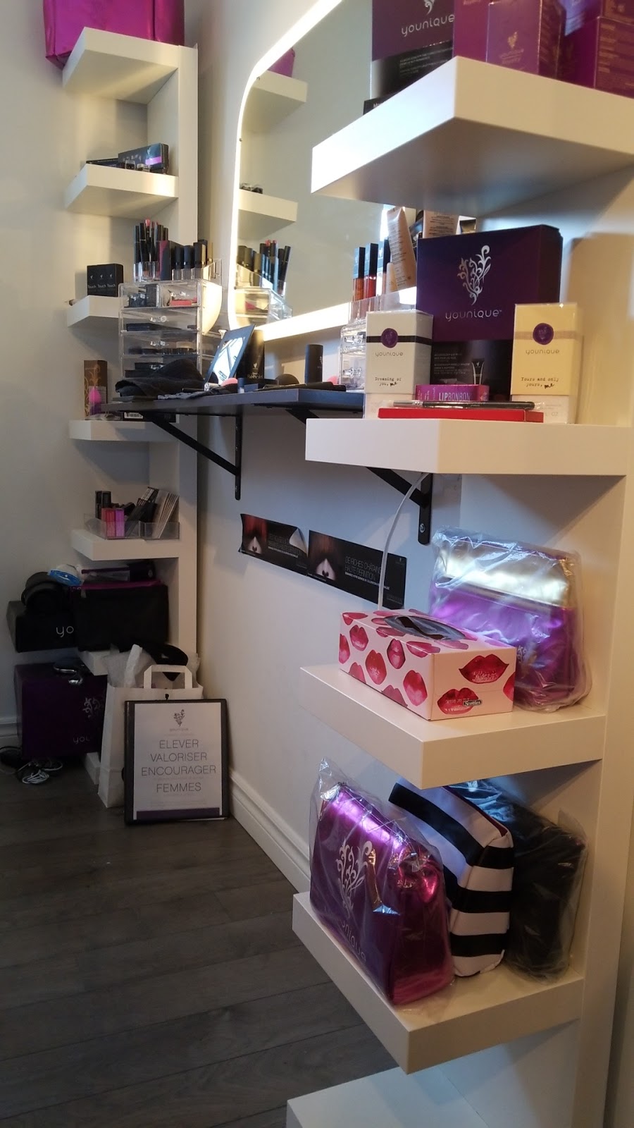 Mélissa Coiffure | 390 Rue Arseneault, Saint-Célestin, QC J0C 1G0, Canada | Phone: (819) 668-7495