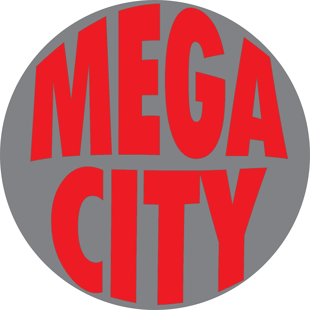 Mega City Garage | 370 Bering Ave, Etobicoke, ON M8Z 3A9, Canada | Phone: (416) 236-2001