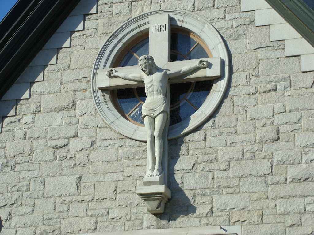 Presbytere La Malbaie-Cap-A-L | 353 Rue St Étienne, La Malbaie, QC G5A 1T8, Canada | Phone: (418) 665-3935