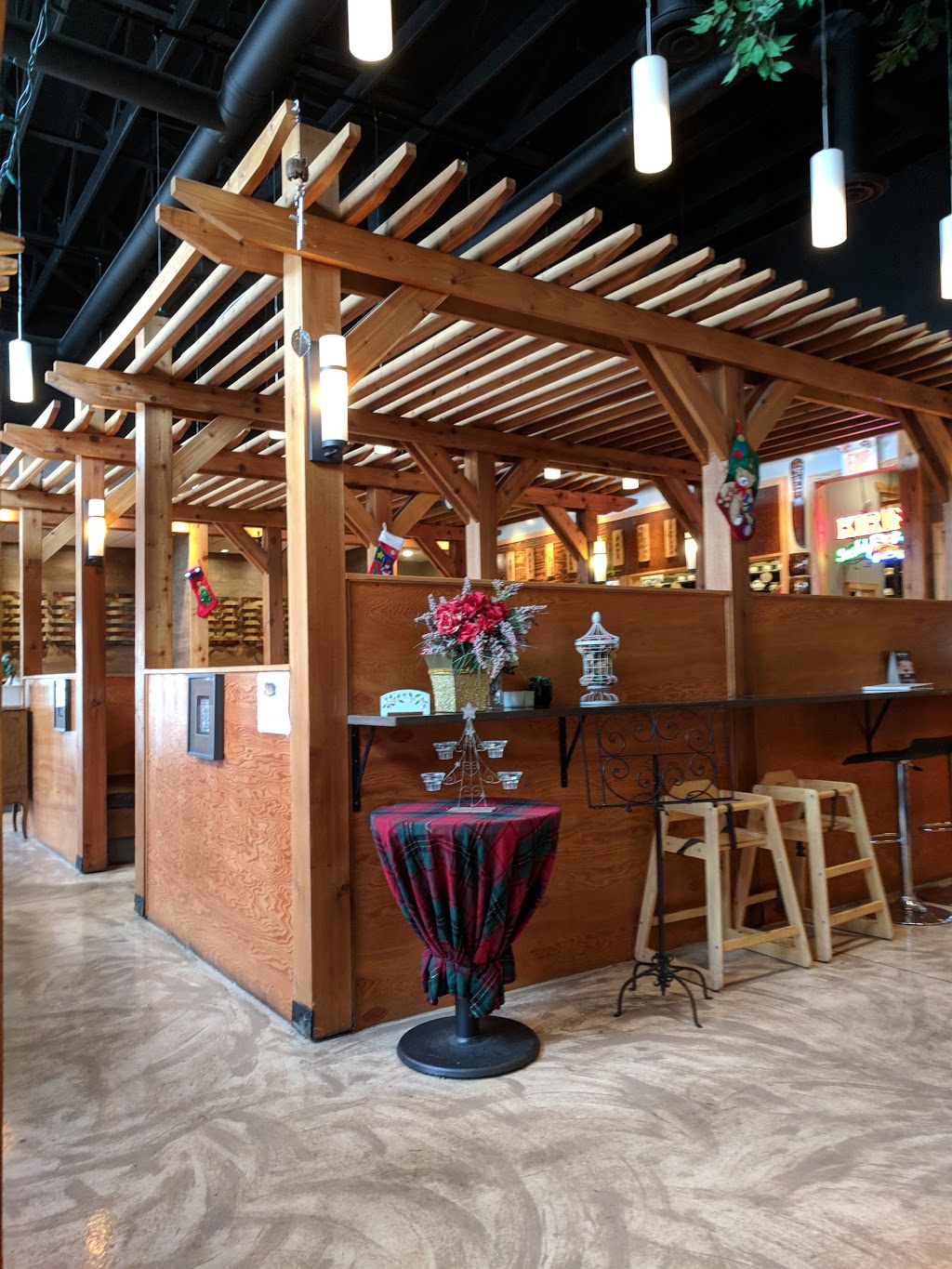 Maru Sushi | 1900 N Parallel Rd #124, Abbotsford, BC V3G 2C6, Canada | Phone: (604) 744-1105
