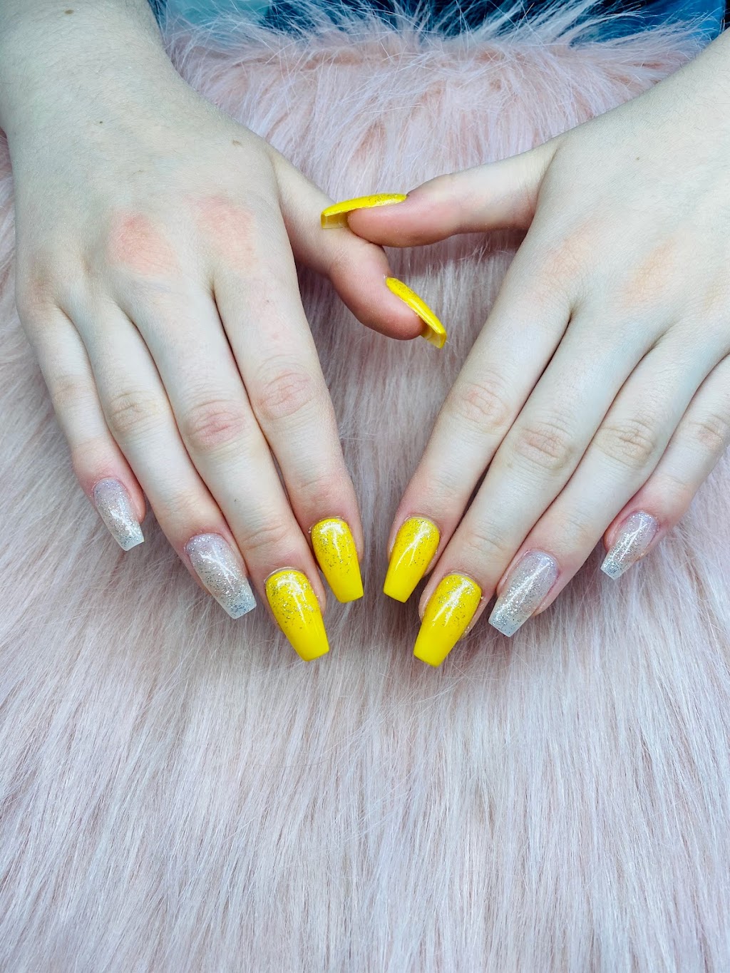 Binh’s Nails South Windermere | 1309 175 St SW, Edmonton, AB T6W 4H3, Canada | Phone: (780) 455-1992