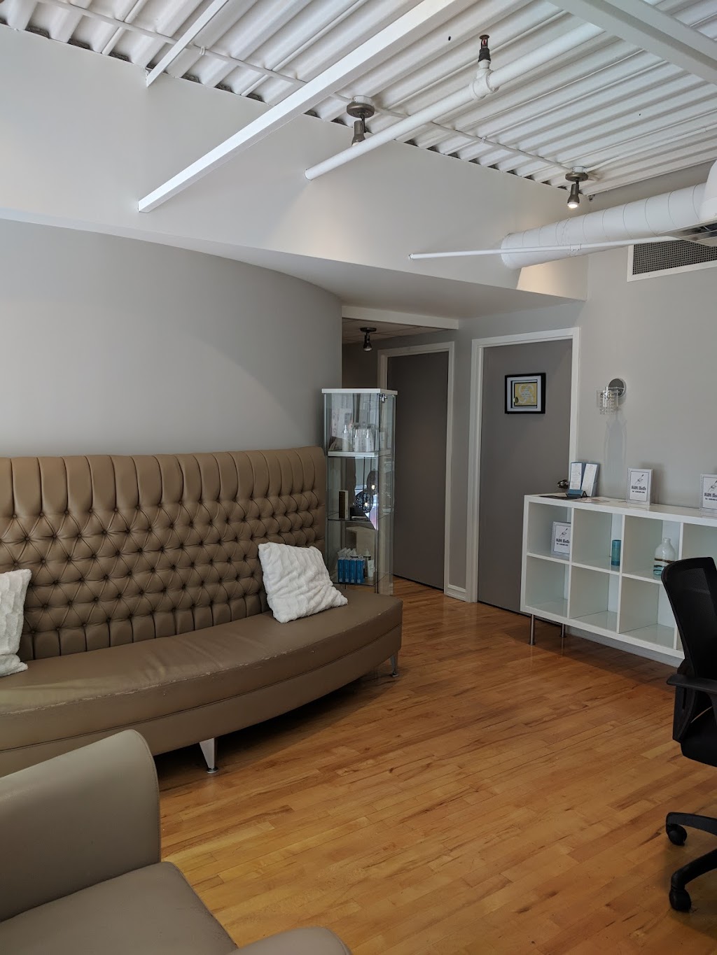 Salon de Coiffure le Stefial | 9335 Bd Lacordaire, Saint-Léonard, QC H1R 2B6, Canada | Phone: (514) 327-3133