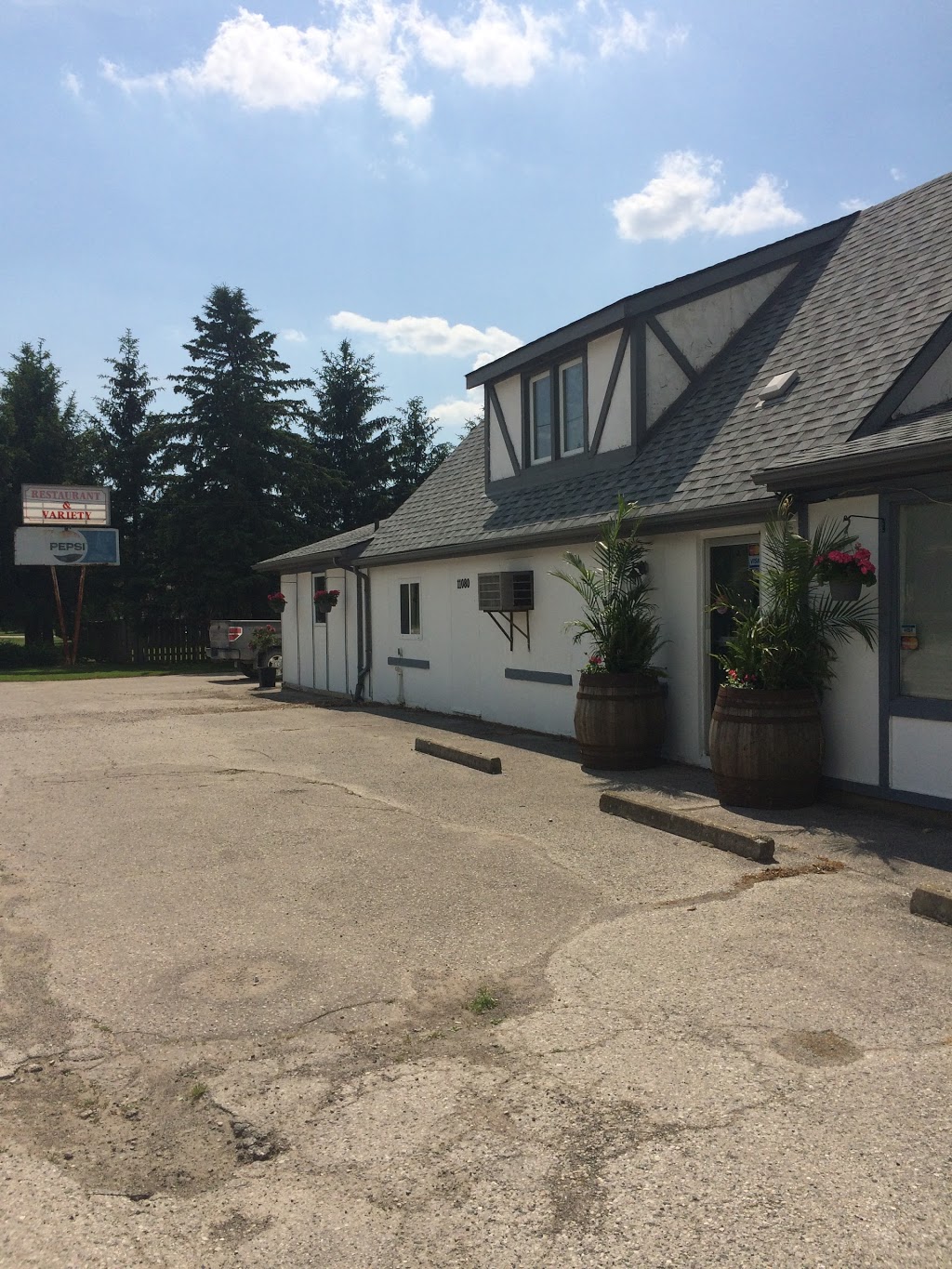 Nairn Pickers | 11080 Petty St, Ailsa Craig, ON N0M 1A0, Canada | Phone: (519) 200-9537