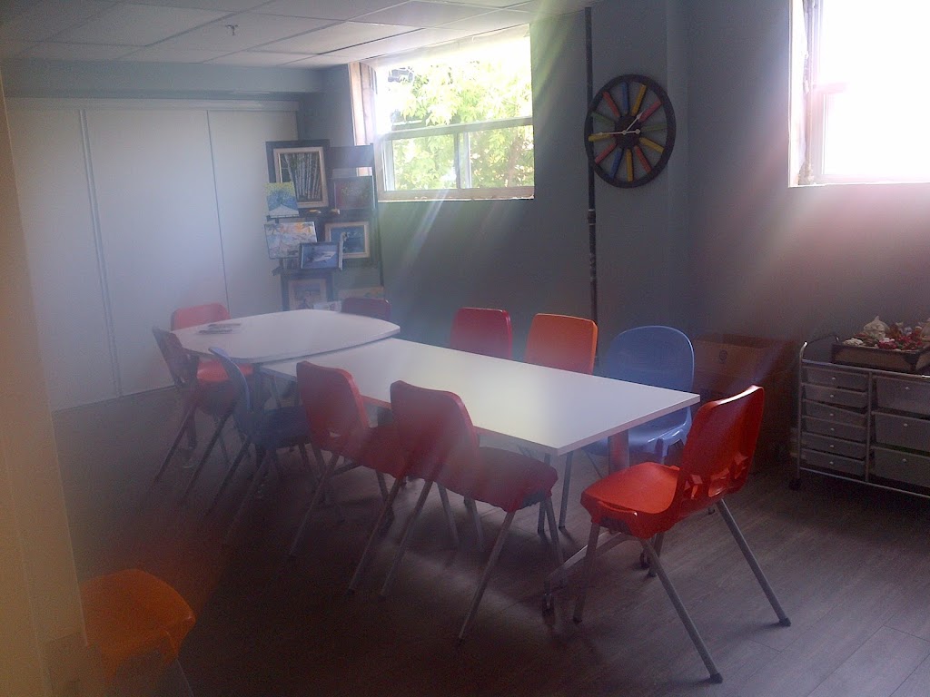 The Royal Academy Of Arts And Education | 8 James St Unit 1A, Georgetown, ON L7G 2H3, Canada | Phone: (905) 877-5814
