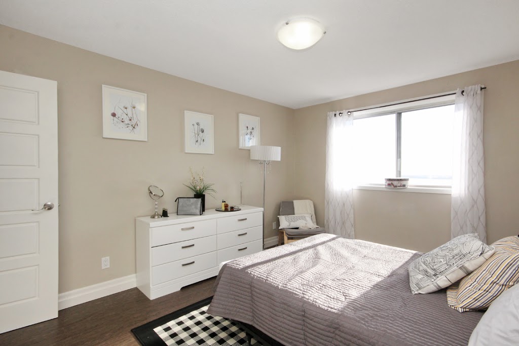 Britannia Beach Apartments & Homes - CLV Group | 348 Zephyr Ave, Ottawa, ON K2B 6A1, Canada | Phone: (613) 828-4693