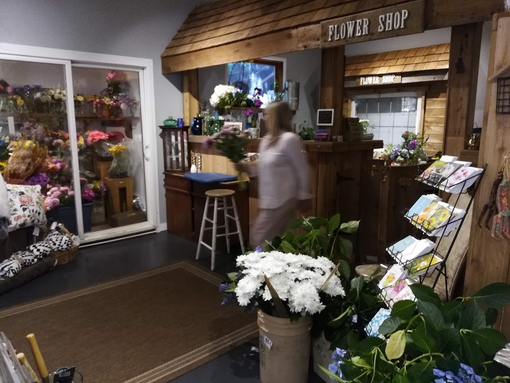 Bowen Island Flower Shop | 559 Artisan Ln, Bowen Island, BC V0N 1G0, Canada | Phone: (604) 947-2278