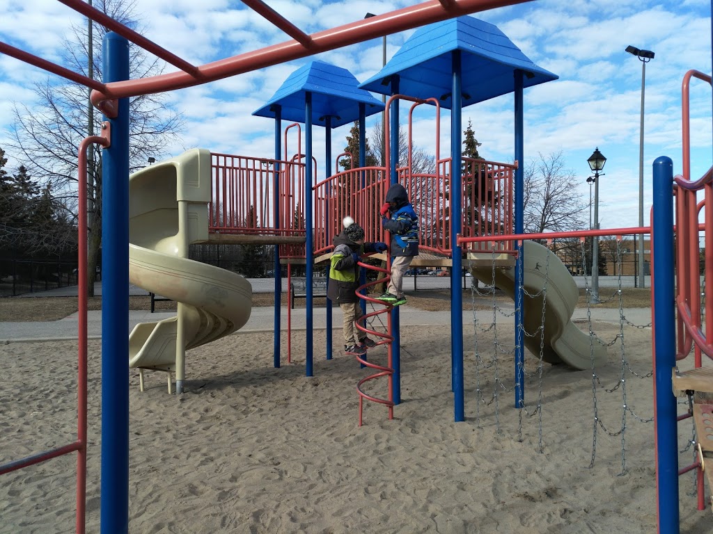 Bayview Hill Park | 25 Vesta Dr, Richmond Hill, ON L4B 2M2, Canada