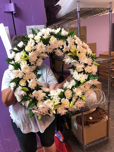 Bloomex Ottawa Flowers | 8-4095 Belgreen Dr, Ottawa, ON K1G 3N2, Canada | Phone: (613) 482-2676
